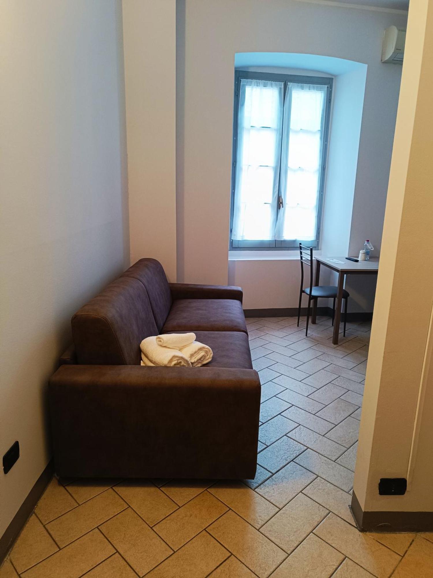 צ'זאנו מדרנו Residence Borromeo מראה חיצוני תמונה